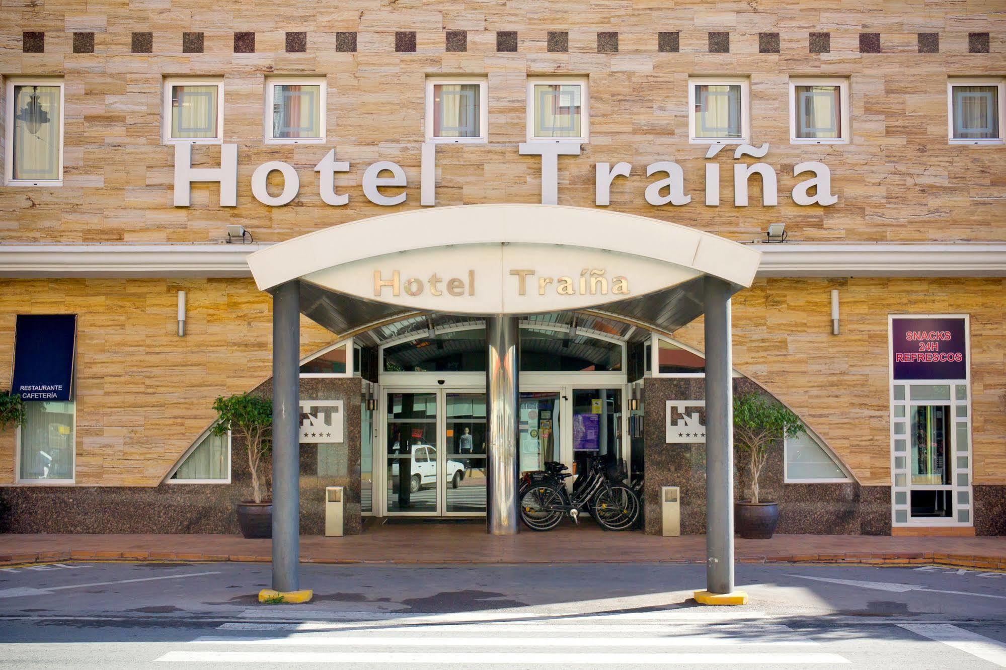 Hotel Traina ซานเปรโดเดลปีนาตาร์ ภายนอก รูปภาพ